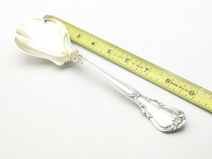 Elegante Juego de 3 cucharas doradas de acero inoxidable para mesa de comedor y postre, perfecto para ocasiones especiales - Product Image 5