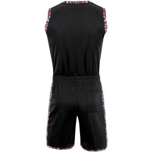 Uniformes d'équipe de maillot de basket-ball à sublimation complète personnalisés pour collège de meilleure qualité pour hommes conception personnalisée - Product Image 3