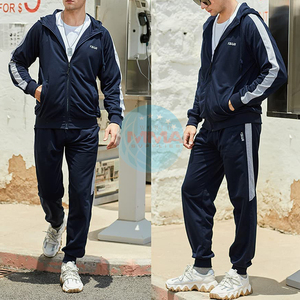 Ensemble de jogging à capuche pour hommes de haute qualité avec logo de marque personnalisé, survêtements de sport en molleton 100 % polyester, vente en gros - Product Image 5