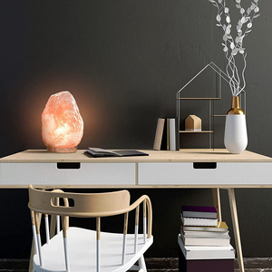 โคมไฟเกลือหิมาลัยสีชมพูหินคริสตัลธรรมชาติแกะสลักของตกแต่งบ้านพร้อมสวิตช์หรี่ไฟ2024 - Product Image 4