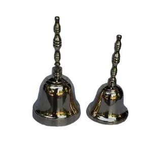 鋳造プロセスで作られた光沢のある磨かれた真鍮のハンドルベルは、銀メッキのクリスマスベルでも利用できます