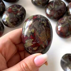 หินปาล์มมังกรเลือด - Product Image 4