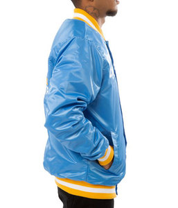 Chaqueta Varsity Letterman personalizada para hombre con bordado de chenilla, chaqueta de invierno de béisbol de bombardero de satén en blanco de nailon y poliéster - Product Image 2