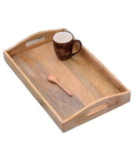 Plateau de service en bois rectangulaire, couleur unie, design minimaliste fait main, vaisselle et assiettes - Product Image 1
