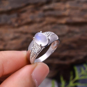 Anillo de piedra lunar arcoíris Natural de Fuego Azul de 3,4 gramos, 92,5 plata de ley hecha a mano, joyería de piedra natal de abril, venta al por mayor - Product Image 3