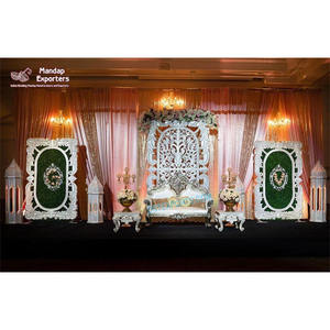 Elegante escenario de recepción para novia, novio, impresionante Configuración de escenario de boda india, configuración de escenario pulido blanco de boda india - Product Image 1