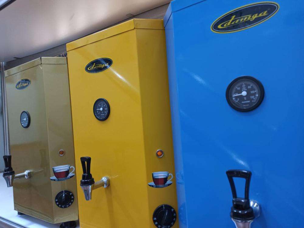 สีเหลือง