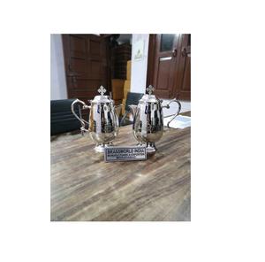 เหยือกทองเหลืองสีเงินพร้อมอุปกรณ์สำหรับคริสตจักรแกะสลักรูปแบบทางศาสนาขัดเงาอุปกรณ์สำหรับโบสถ์ - Product Image 1