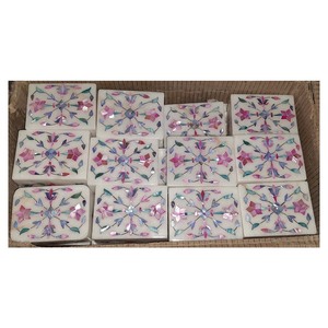 Boîte de rangement en marbre incrusté de nacre rose, grande quantité - Product Image 1