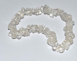 Best Price of Crystal Quartz Chips Bracelets : Crystal Quartz Chips Bracelets for Sale - Product Image 1
