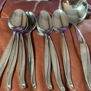 Cuillère de service alimentaire Ensemble de 8 pièces en acier inoxydable avec finition miroir Parfait pour une utilisation de table au restaurant et en cuisine - Product Image 6