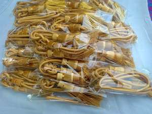 Borlas Decorativas de Alta Calidad para Hombro de Abogado, Listas para la Venta - Product Image 6