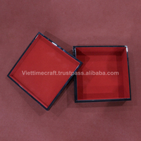 Nouvelle conception de boîte en laque personnalisable, origine Vietnam, style imitation antique, décoration intérieure/usage de service, boîte en laque à lignes blanches