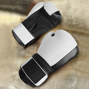 Gants de boxe personnalisés en usine, cuir de haute qualité, gants de boxe professionnels pour l'entraînement et la compétition, meilleur équipement de boxe - Product Image 3
