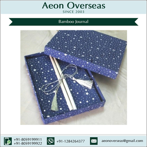 Journal de cahier en bambou attaché avec un cahier en tissu de coton à glands dorés pour un usage personnel et de voyage - Product Image 4