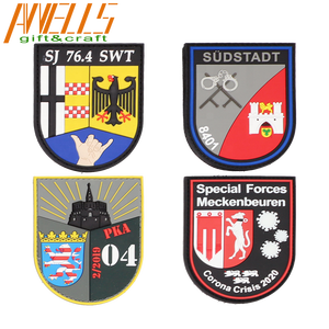 <span class=keywords><strong>Patch</strong></span> en PVC souple AWELLS Factory Custom 3D Embossed German Polizei Berlian avec fermeture auto-agrippante, unité spéciale Justiz, <span class=keywords><strong>patch</strong></span> tactique en PVC - Product Image 4