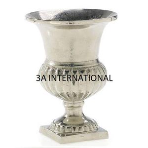 Handicrafts Modern Flower <b>Vase</b> for Hotels Dinner Tabletop Decoration Pot Shape Vessel Flower Pitcher <b>Clear</b> Indoor Planter - Product Image 1