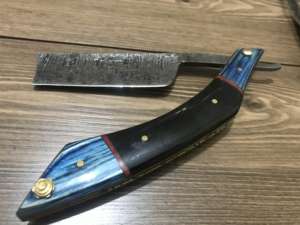 Navaja de Afeitar de Barbero Damasco Hecha a Mano Personalizada para Afeitado en Húmedo - Product Image 3