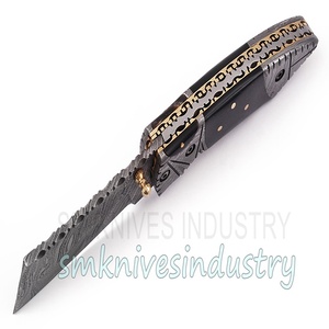 Couteau de poche pliable fait à la main, outil de damas avec une gaine en cuir (smk1318) - Product Image 3