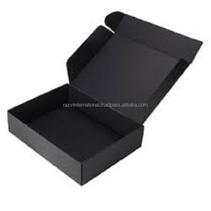 black corrugated box