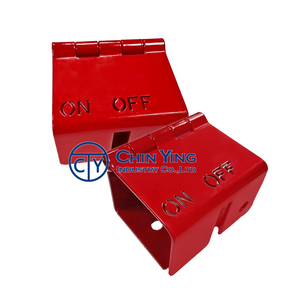 Soporte de bloqueo rojo de autopartes para interruptor maestro de batería Cole Hersee - Product Image 1