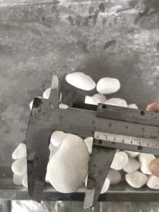 Tumbled Pebble กรวดหินสีขาวเวียดนามคริสตัลหินจากเวียดนามผู้ผลิต - Product Image 4