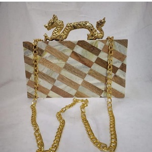 กระเป๋าคลัทช์ของผู้หญิงทำจากไม้สีพรีเมี่ยม - Product Image 5