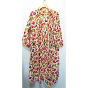 Bata de baño de algodón de calidad de lujo para adultos Bata cómoda y transpirable para ropa de baño y salón disponible en suministro a granel - Product Image 2