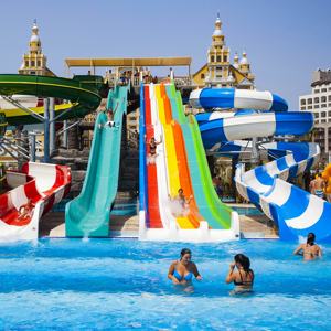 บริการวางแผนสวนน้ำกลางแจ้งระดับมืออาชีพ พร้อมจัดหาอุปกรณ์สไลเดอร์น้ำไฟเบอร์กลาสที่ทนทาน - Product Image 1