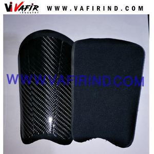 Protège-tibias de football en fibre de carbone Offre Spéciale protège-tibias EVA pour la protection sportive - Product Image 4