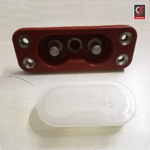 Enchufes de conector de batería de avión ligero con refuerzos de montaje Piezas de aviación esenciales - Product Image 4