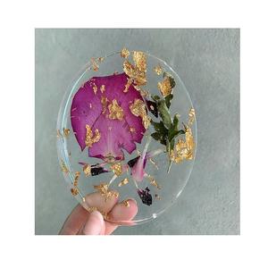 Ensemble de quatre sous-verre en résine design de couleur pêche et or, tasse de qualité supérieure et sous-verre en verre pour la vente en gros - Product Image 6