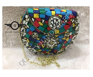 Nuevo y Exclusivo Bolso de Mano de Lujo con Diseño de Mosaico, Hecho a Mano con Resina y Metal, en Forma de Corazón, Multicolor, Regalo para Mujeres y Niñas, Artesanía India - Product Image 1