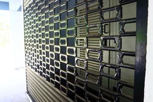 DECORATIVE GRILL <b>ROLL</b> up <b>SHUTTER</b> Traditional Design Aluminum Alloy Vertical Opening Entry Application - Product Image 4