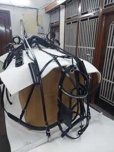 Conjunto de arnés de caballo de carreras, conjunto completo de arnés ecuestre de cuero marrón y negro - Product Image 2