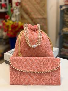 M ของการสร้างสรรค์กระเป๋าเงิน potli ปักผู้หญิงที่สง่างามพร้อมการออกแบบซองจดหมายกระเป๋าเครื่องสำอางแฟชั่นล่าสุดและเคสมีวางจำหน่ายที่นี่! - Product Image 2