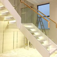 DAIYA granit escalier étape avec la balustrade de verre trempé