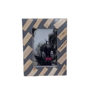 Black and Ivory Resin Decorative Photo <b>Frame</b> <b>Picture</b> <b>Frame</b> Hot Selling for Home Decor - Product Image 3