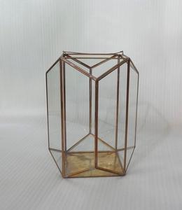 Modern Fancy Terrarium Triangle Shape <b>Candle</b> Holder with Gold Plated for Home Decoration Living Room and <b>Dinner</b> Parties - Product Image 5