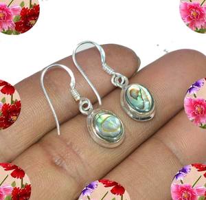 Pendiente ovalado de ónix negro natural chapado en oro con ajuste de bisel para fiesta de aniversario y regalo - Product Image 4