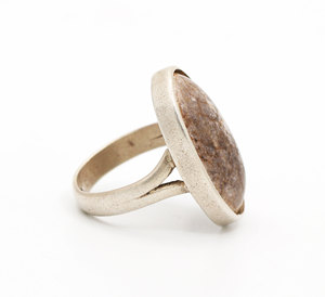 Anillo de plata esterlina sólida 925 único al por mayor, piedra preciosa de howlita natural, piedra natal calmante, joyería para bodas con certificación IGI - Product Image 2