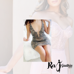 Dernière conception de robe de soirée perlée avec robe brodée à col en V profond pour femmes - Product Image 3