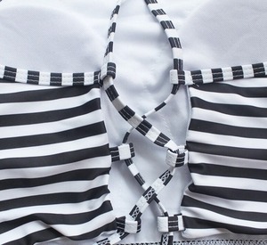 ชุดว่ายน้ำสองชิ้นสีดำสีขาวลูกไม้ขึ้นสำหรับเด็กผู้หญิงชุดว่ายน้ำจุดคลื่นสีเหลืองชุดบิกินี่เซ็กซี่สำหรับเด็กแฟชั่นใหม่ - Product Image 3