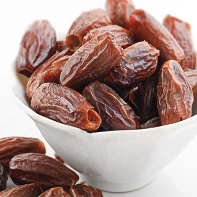 Organic Pitted Dried Dates Sun dried Fruit 50g Portion Packs per Bag/Purely Dates NO Added Sugars/Extra Large Plums 150g