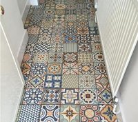 Vente chaude à prix compétitif - Carreaux de sol en céramique émaillée polie - Design personnalisé dans un style moderne