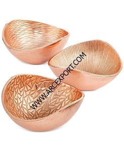 Cuenco de Metal Cobre Pulido para Comida con Base de Madera Diseño Antiguo Decoración de Mesa Comida y Aperitivos Cuenco para Servir Utensilios de Cocina - Product Image 3