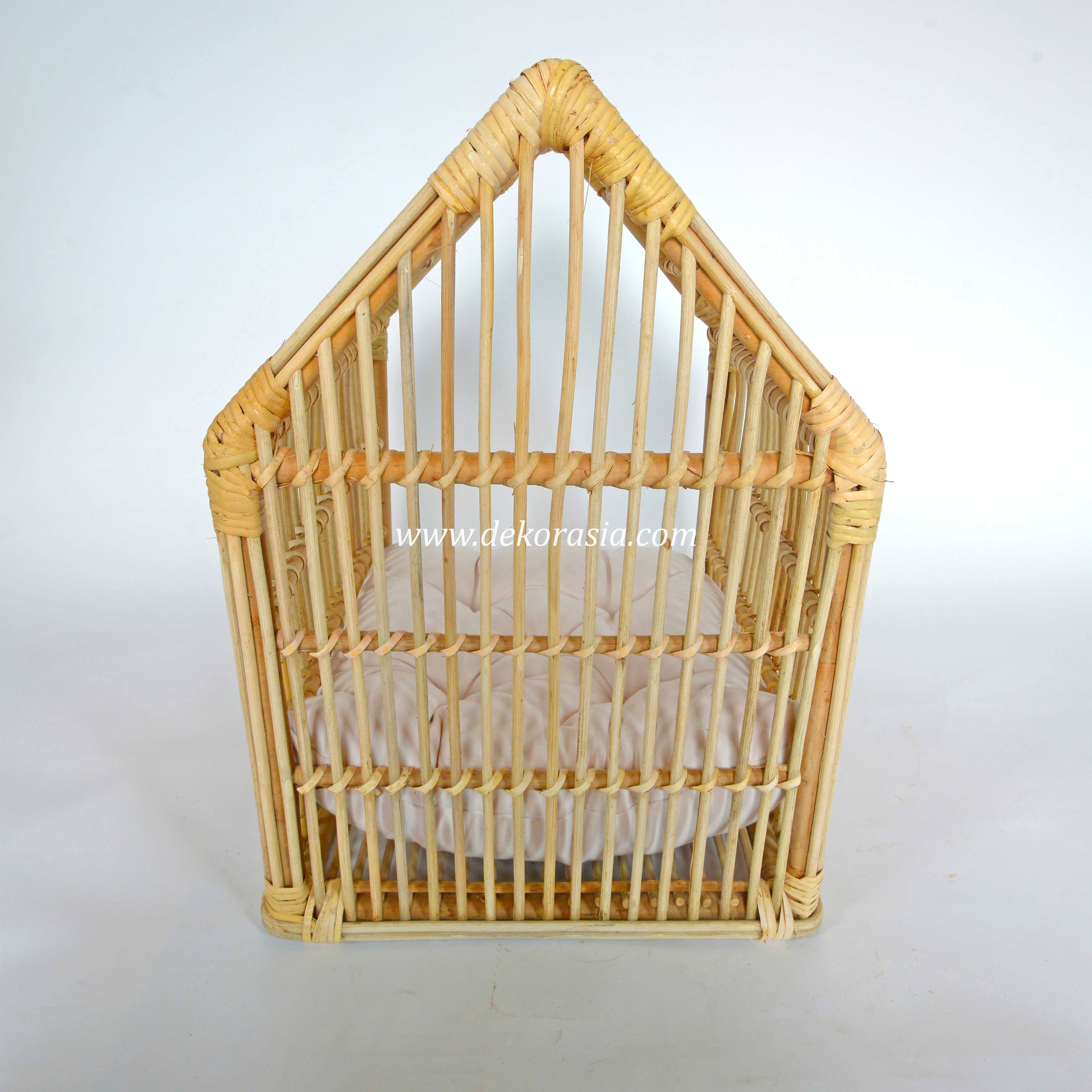 สีน้ำตาลอ่อน