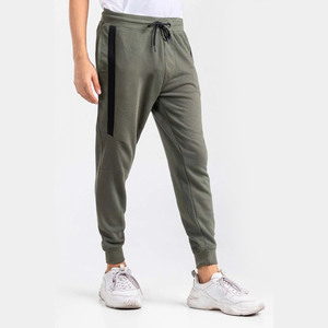 Personalizado de alta calidad de algodón Jogging Pantalones de lujo de gran tamaño Sweatsuit Pantalones de chándal Unisex Hoodie Set - Product Image 3