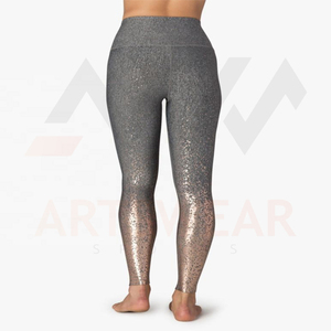 Leggings de yoga à taille haute personnalisés de haute qualité pour femmes avec logo de marque, en spandex et polyester - Product Image 2