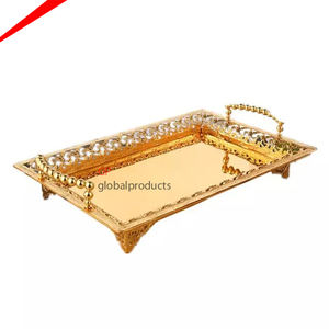 Bandeja de Servicio Redonda de Metal Decorativa de Lujo, Dorada, con Acabado de Alta Gama, para Servir el Desayuno - Product Image 6